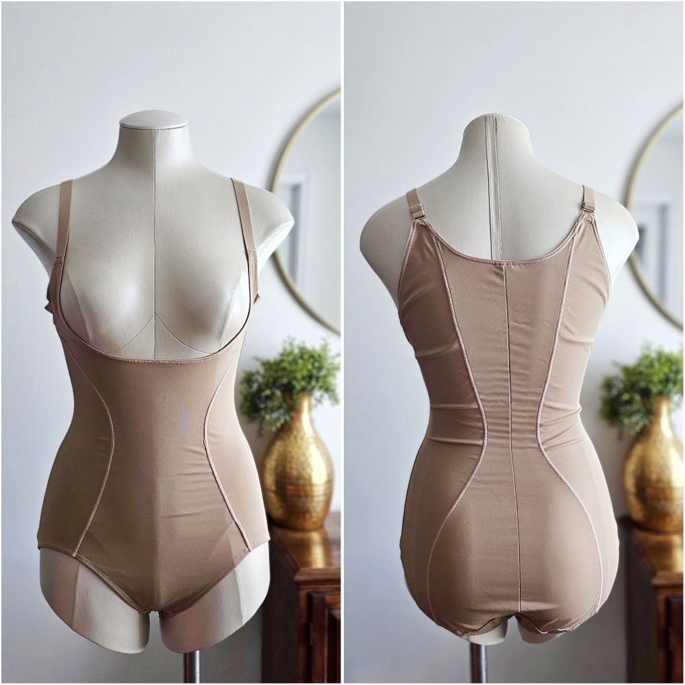 Maidenform Body Shaper Wear Your Own Bra Style FL2656 Nude/Tan Bodysuit Size L